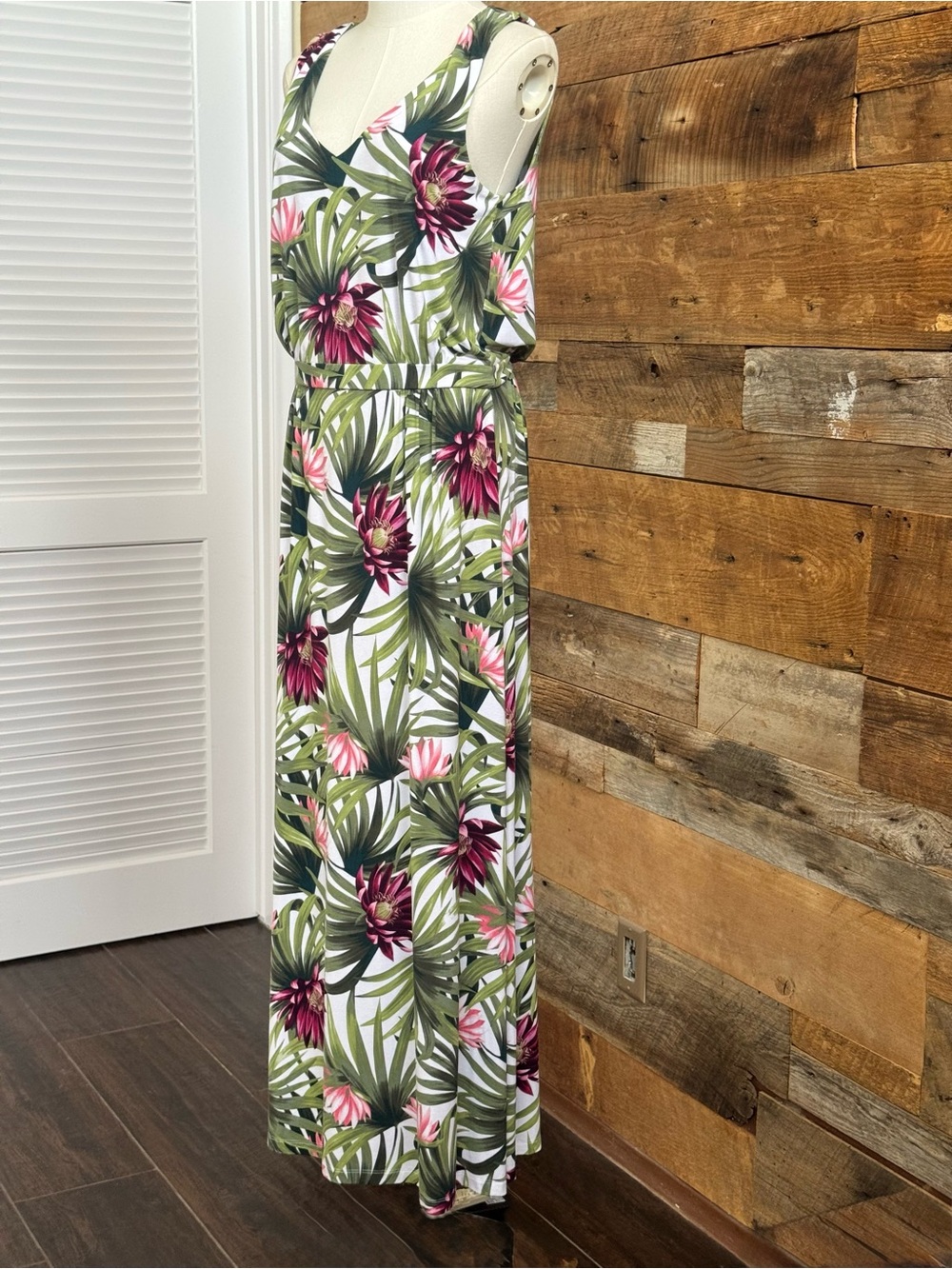 Tommy Bahama Proteia Garden Tambour Floral Palm Dress EUC ❖